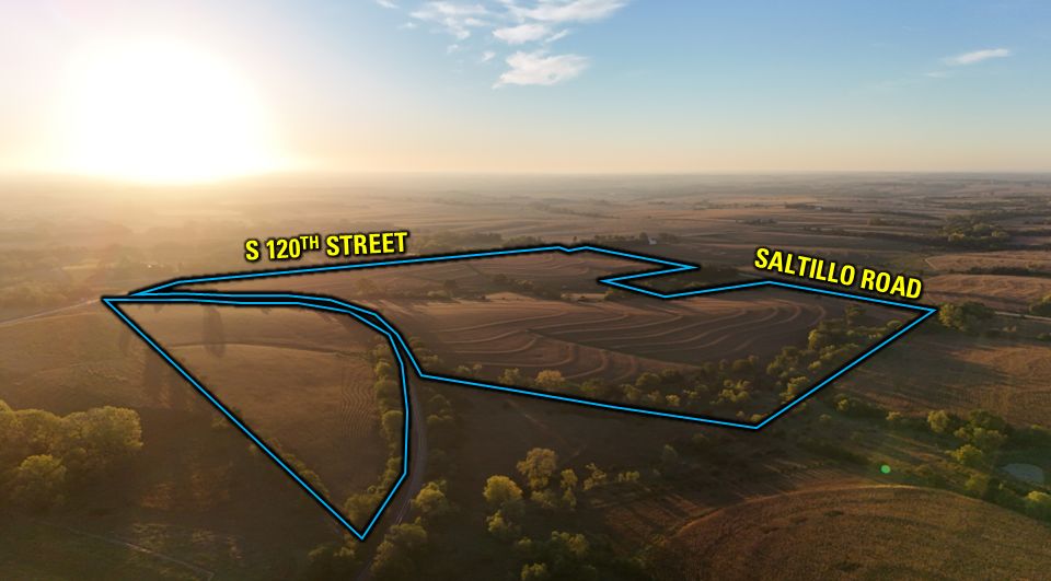 Listing Photo: NW Corner Outline